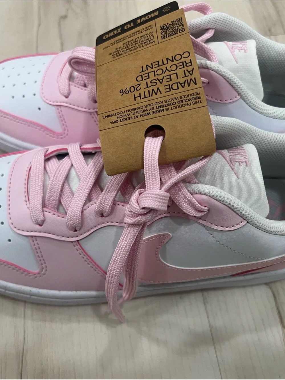Nike unisex classic